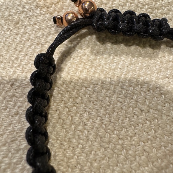 Leather Gold mother of Pearl Bracelet - Picture 5 of 8